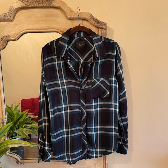 Rails Hunter Green Button Down - Picture 1 of 5